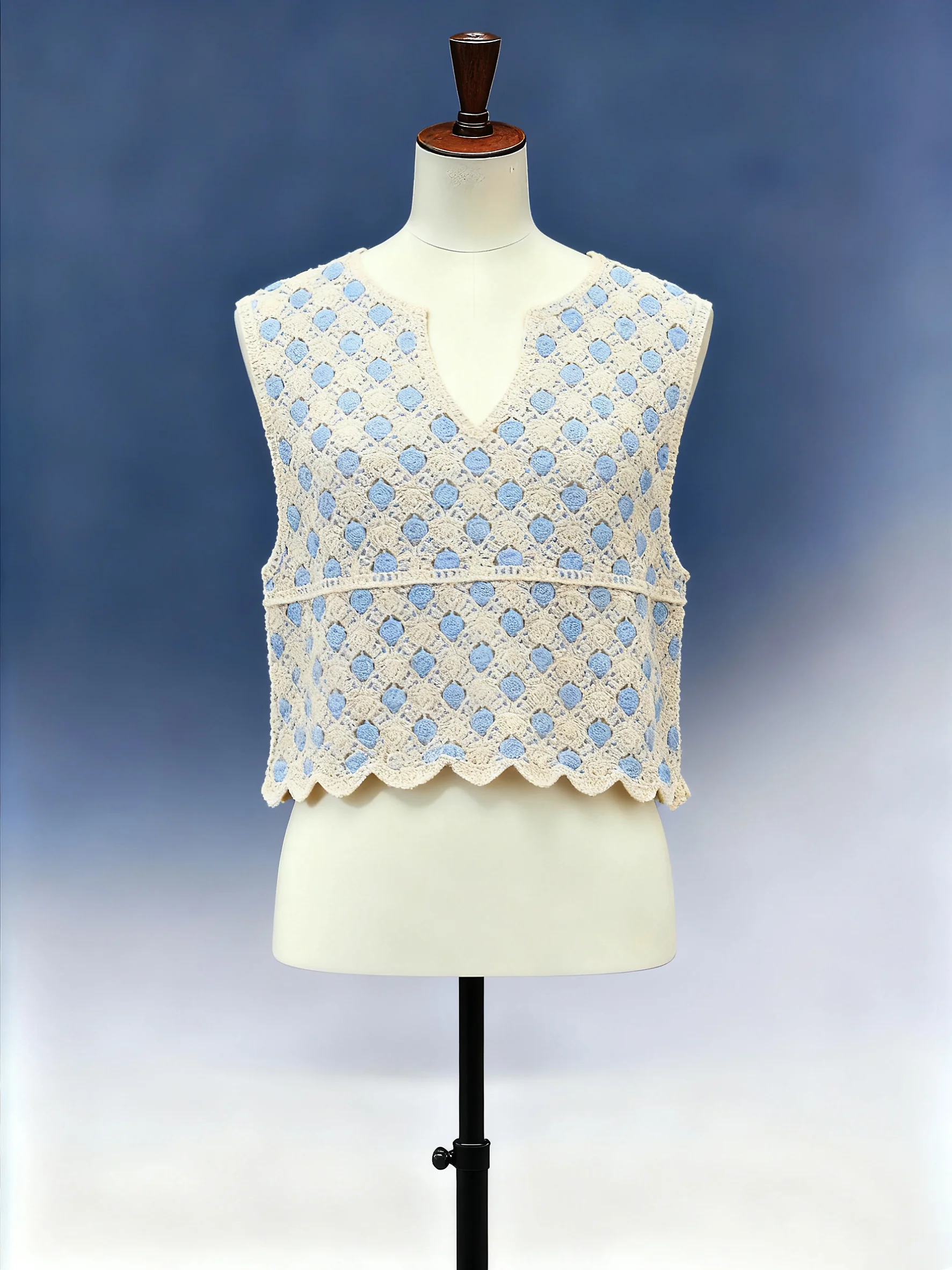 Two-Tone Grid Pattern Crochet Vest - FM0102000113