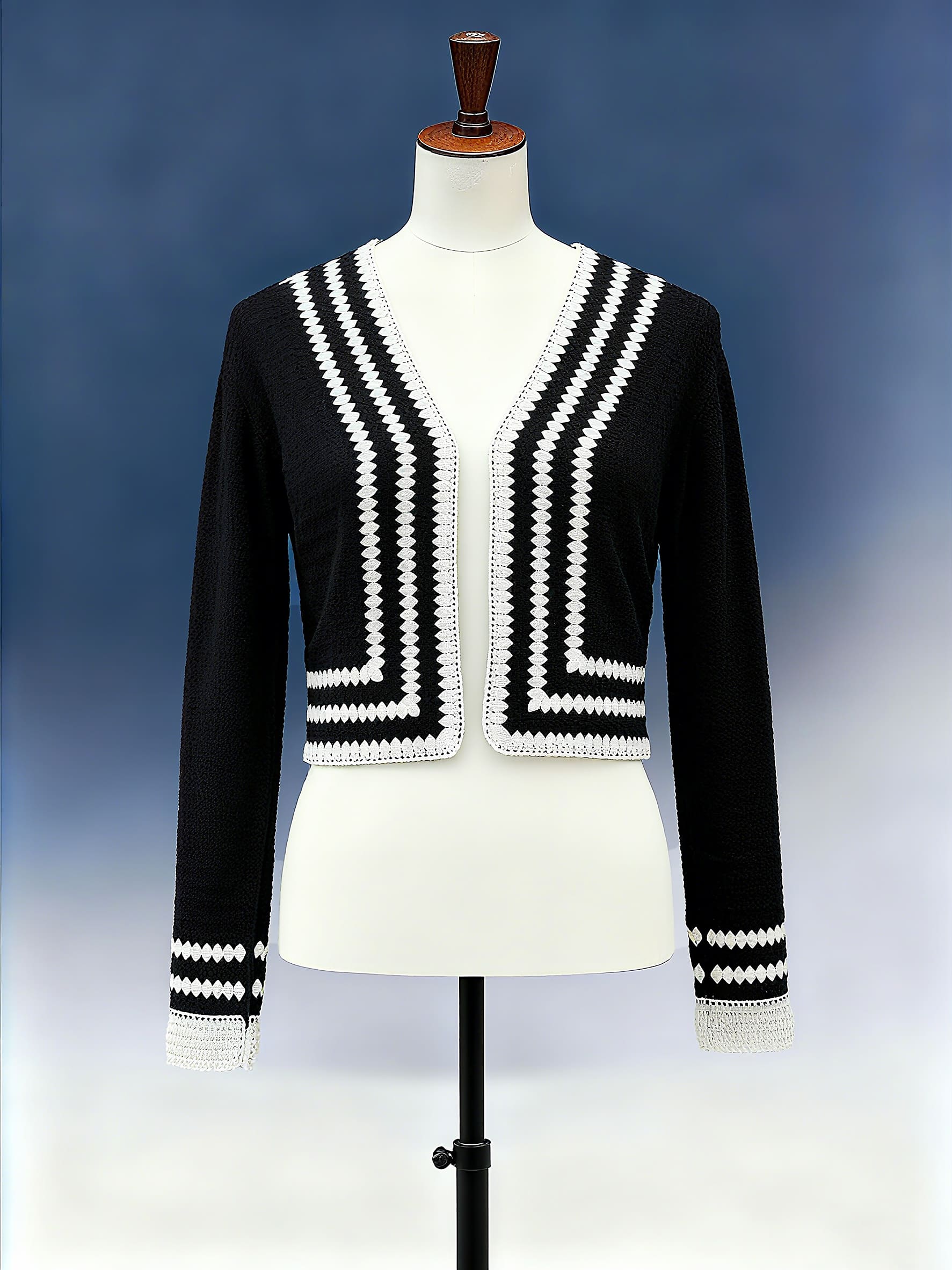 Graphic Contrast Crochet Crop Cardigan - FM0102000150