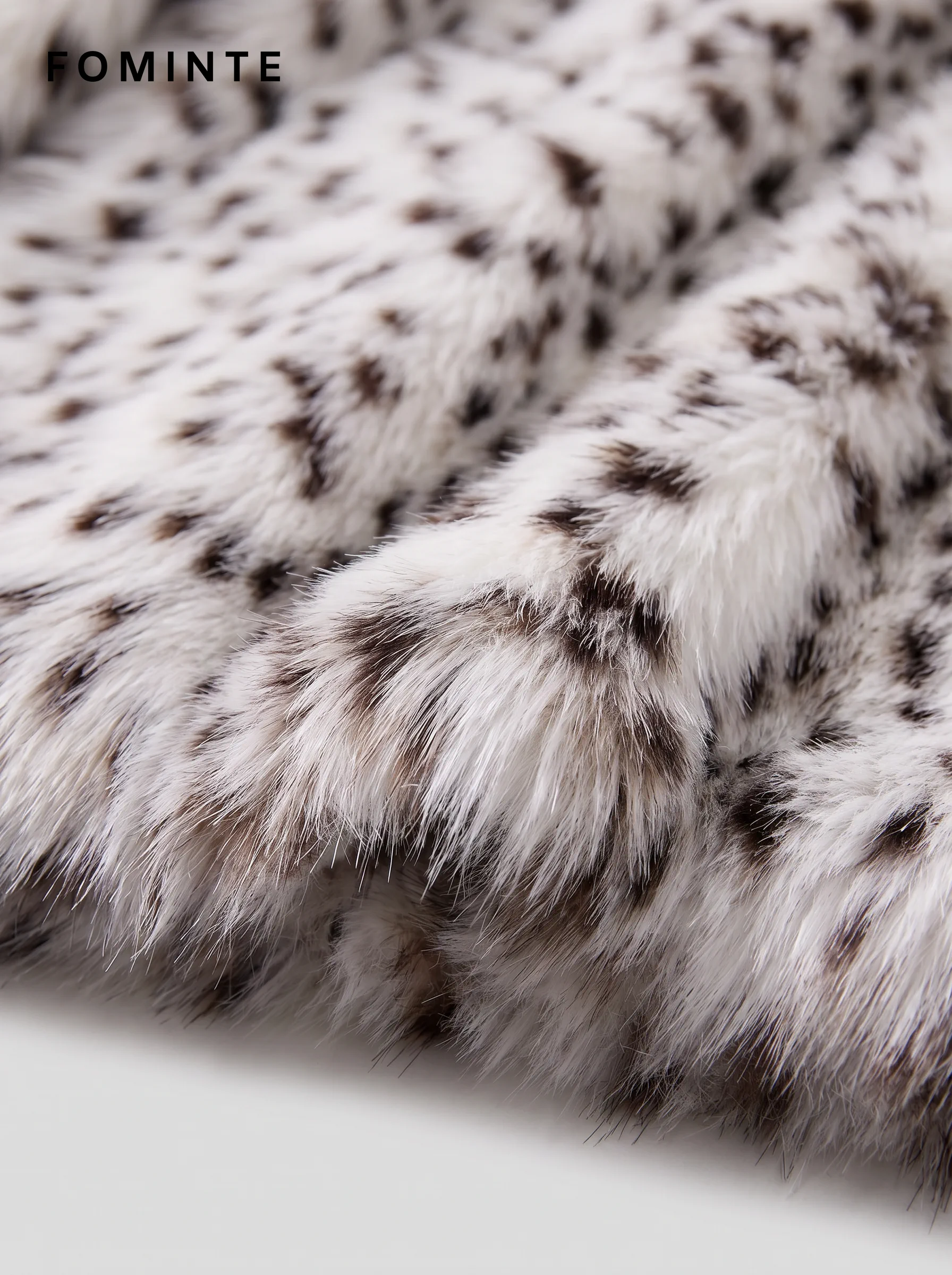Ivory Narrow-Spot Faux Fur Jacket Wholesale