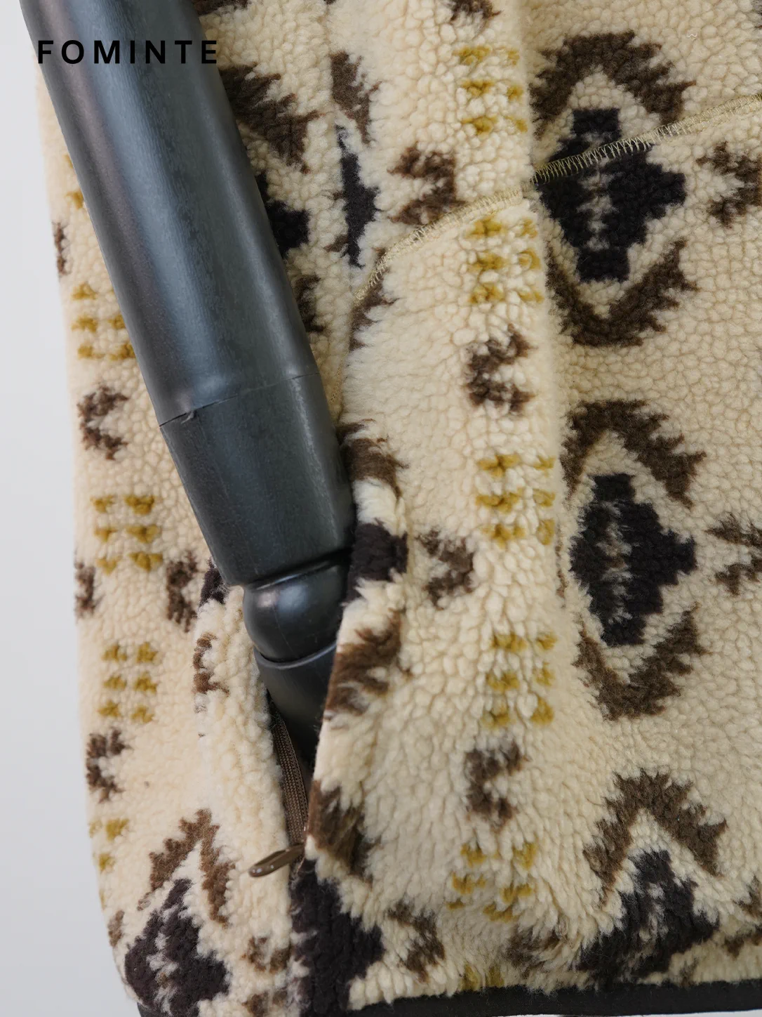 Abstract Camo Print Full-Zip Sherpa Fleece Vest