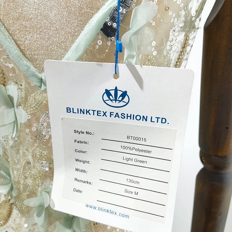 3D Floral Appliqué Tulle Fabric (130cm) - BT00015