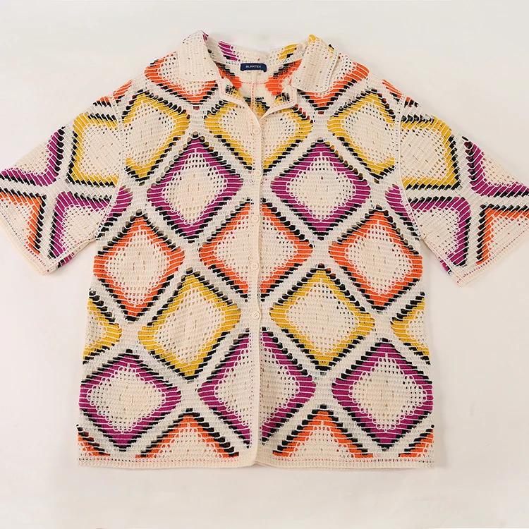 Retro Graphic Diamond Crochet Shirt - FM0102000025