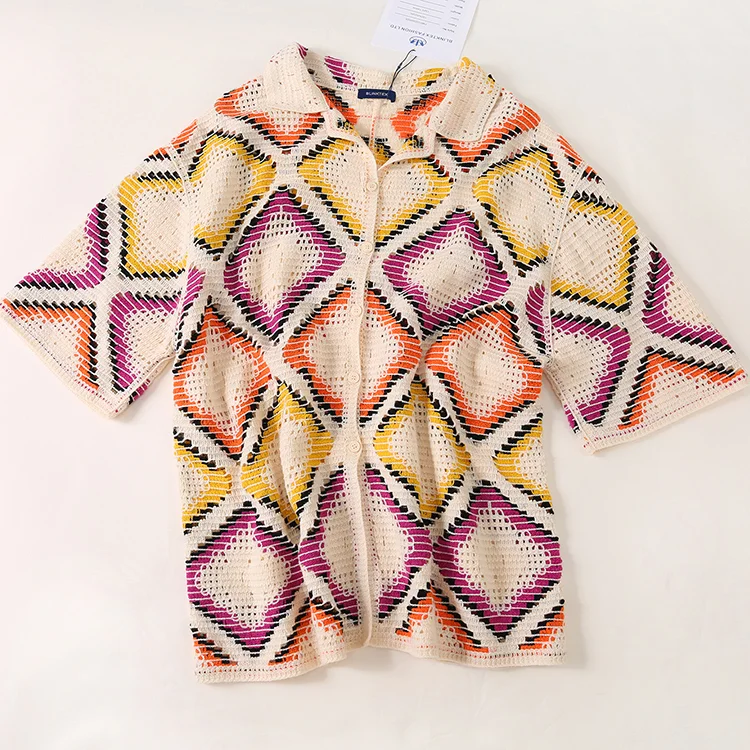 Retro Graphic Diamond Crochet Shirt - FM0102000025