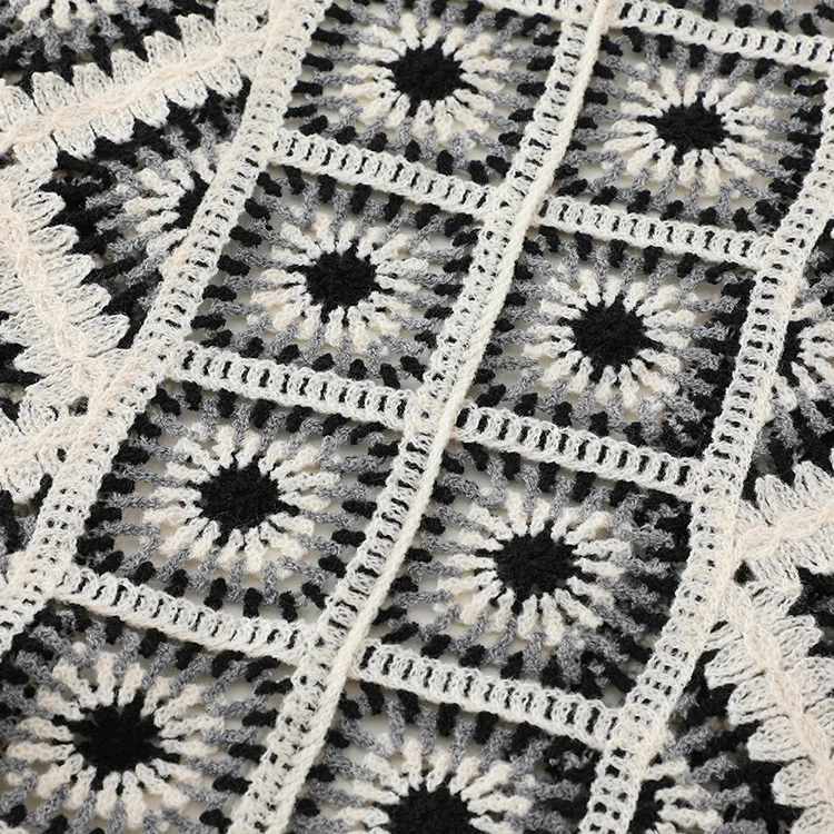 Two-Piece Crochet Beach Set - FM0102000102