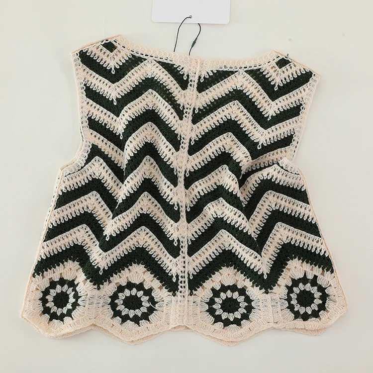 Retro Floral Crochet Crop Top - FM0102000111