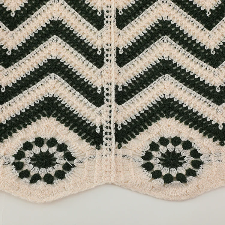 Retro Floral Crochet Crop Top - FM0102000111