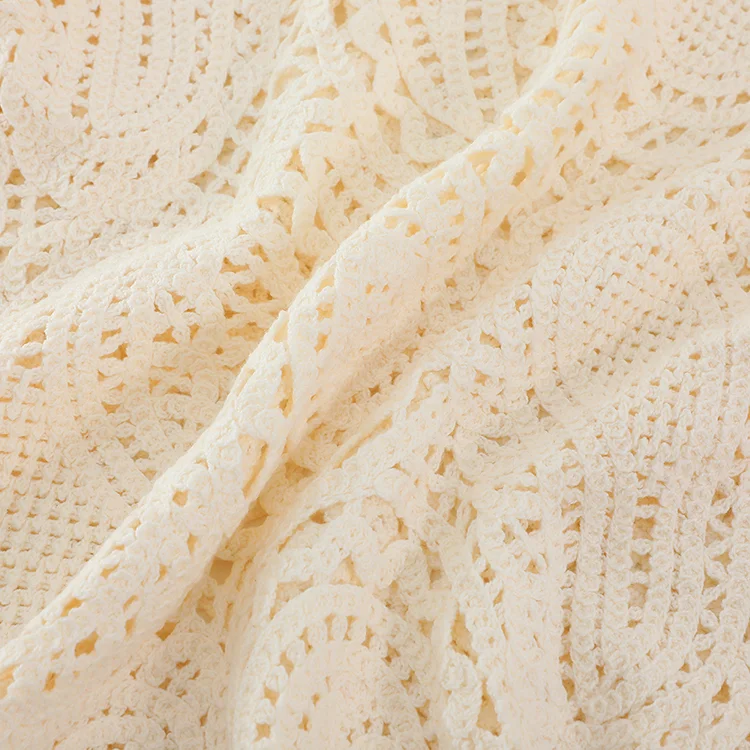 Cream Paisley Crochet Top - FM0102000172