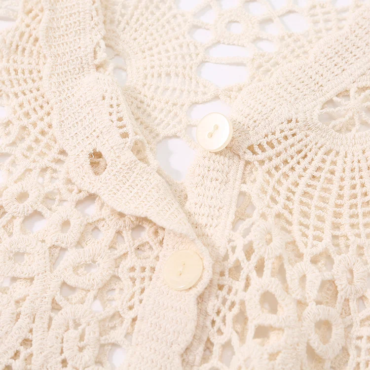 Ivory Floral Crochet Cardigan - FM0102000174