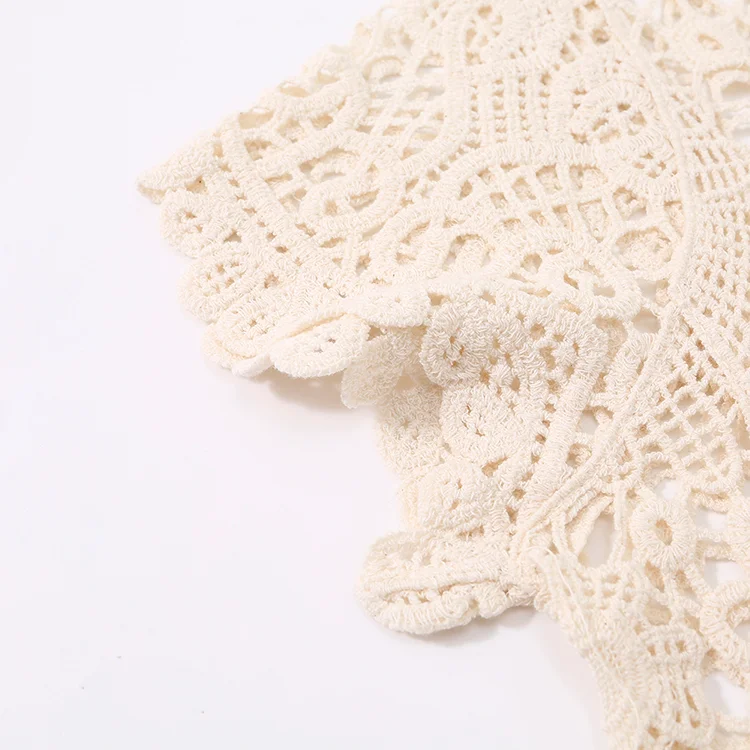 Ivory Floral Crochet Cardigan - FM0102000174