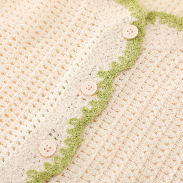 Floral Border Crochet Knit Crop Top - FM0103000126