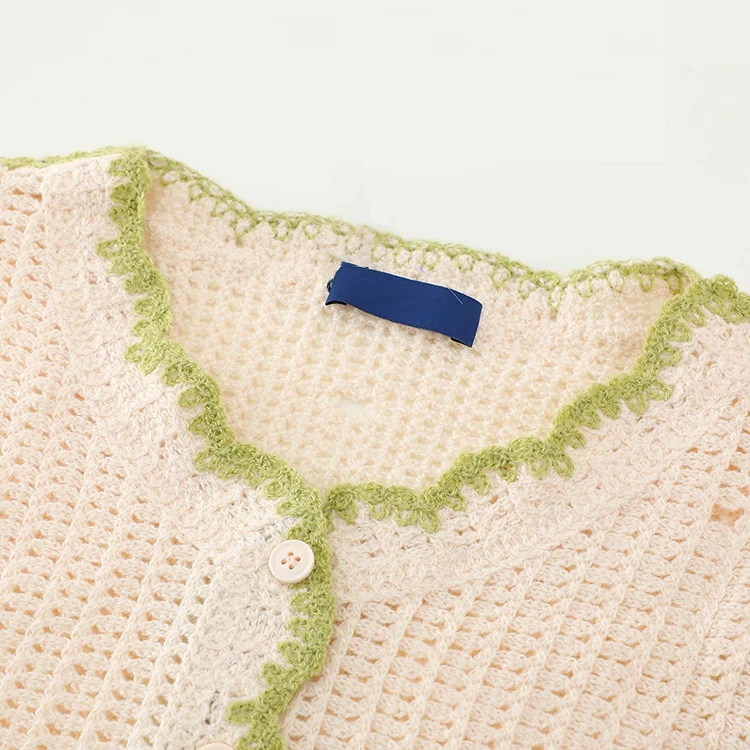 Floral Border Crochet Knit Crop Top - FM0103000126