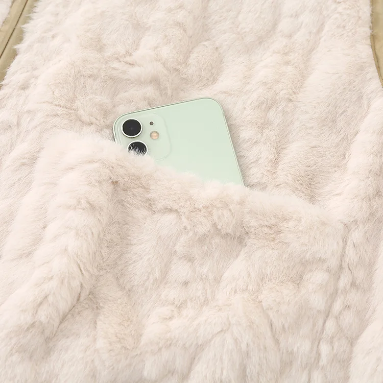 Cable Textured Fleece Vest - FM0302000087