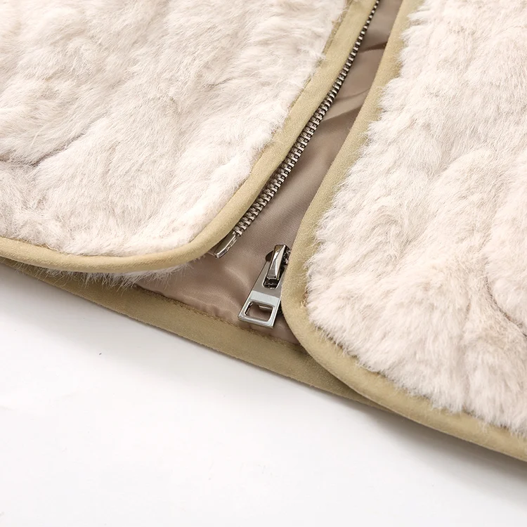 Cable Textured Fleece Vest - FM0302000087