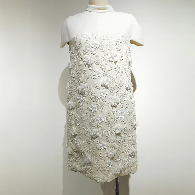 Ivory Floral 3D Beaded Mod Shift Dress - S01105000025