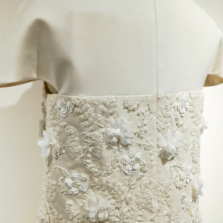 Ivory Floral 3D Beaded Mod Shift Dress - S01105000025