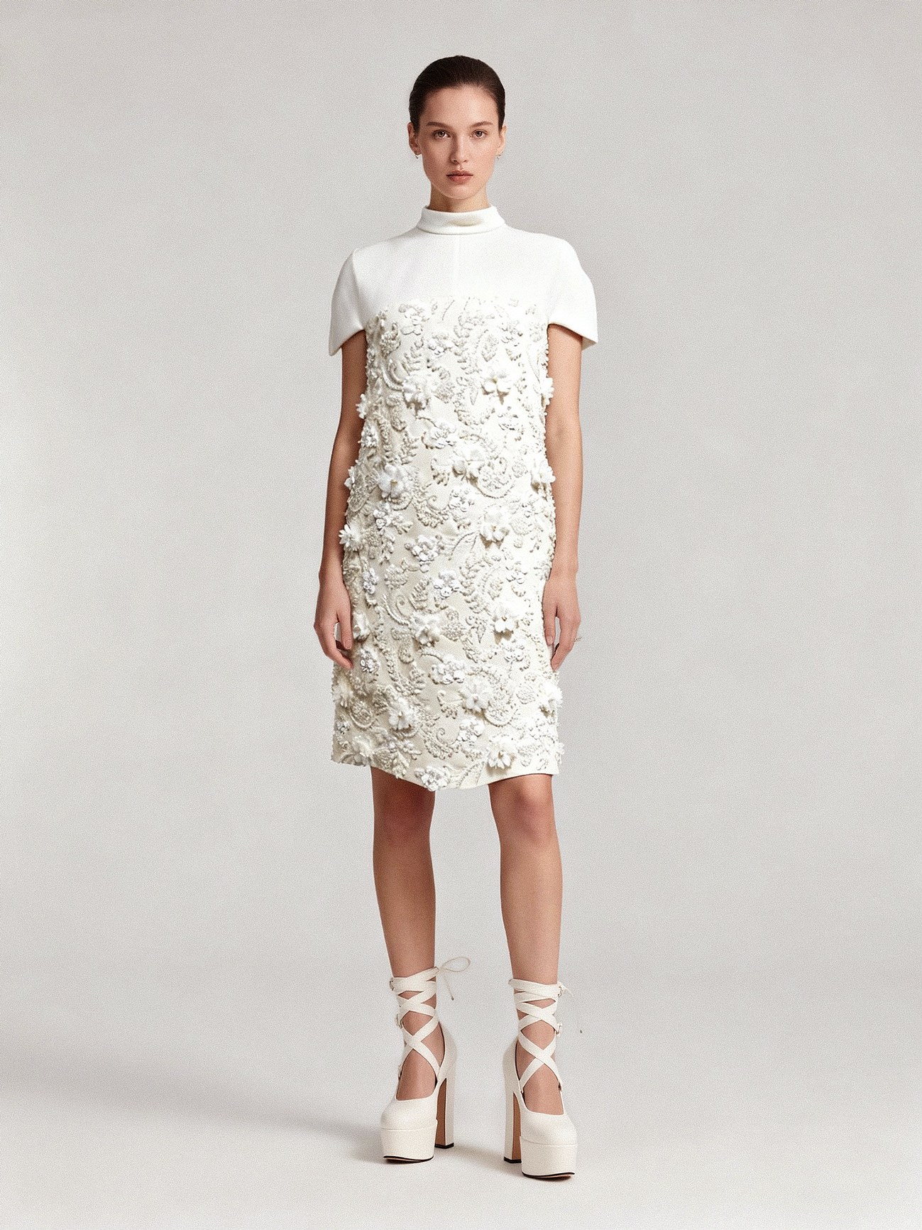 Ivory Floral 3D Beaded Mod Shift Dress - S01105000025