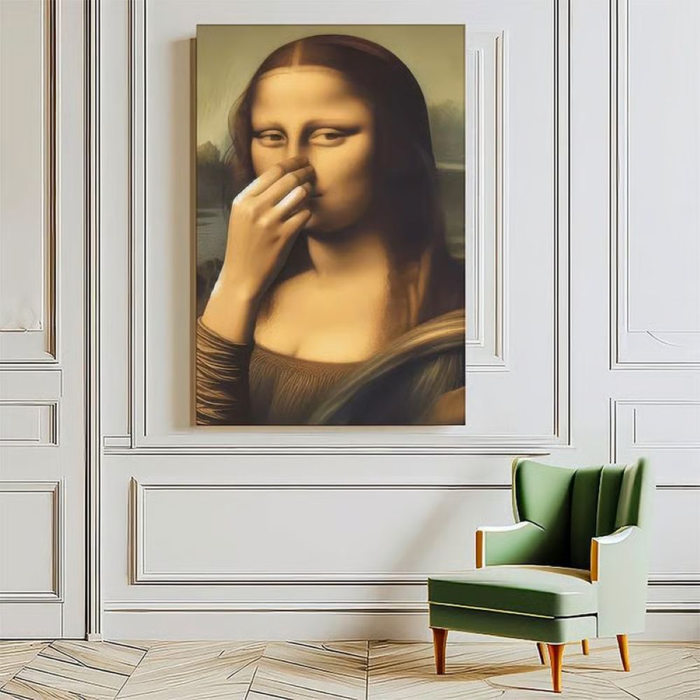 Piece Mimics Mona Lisa Bathroom Wall