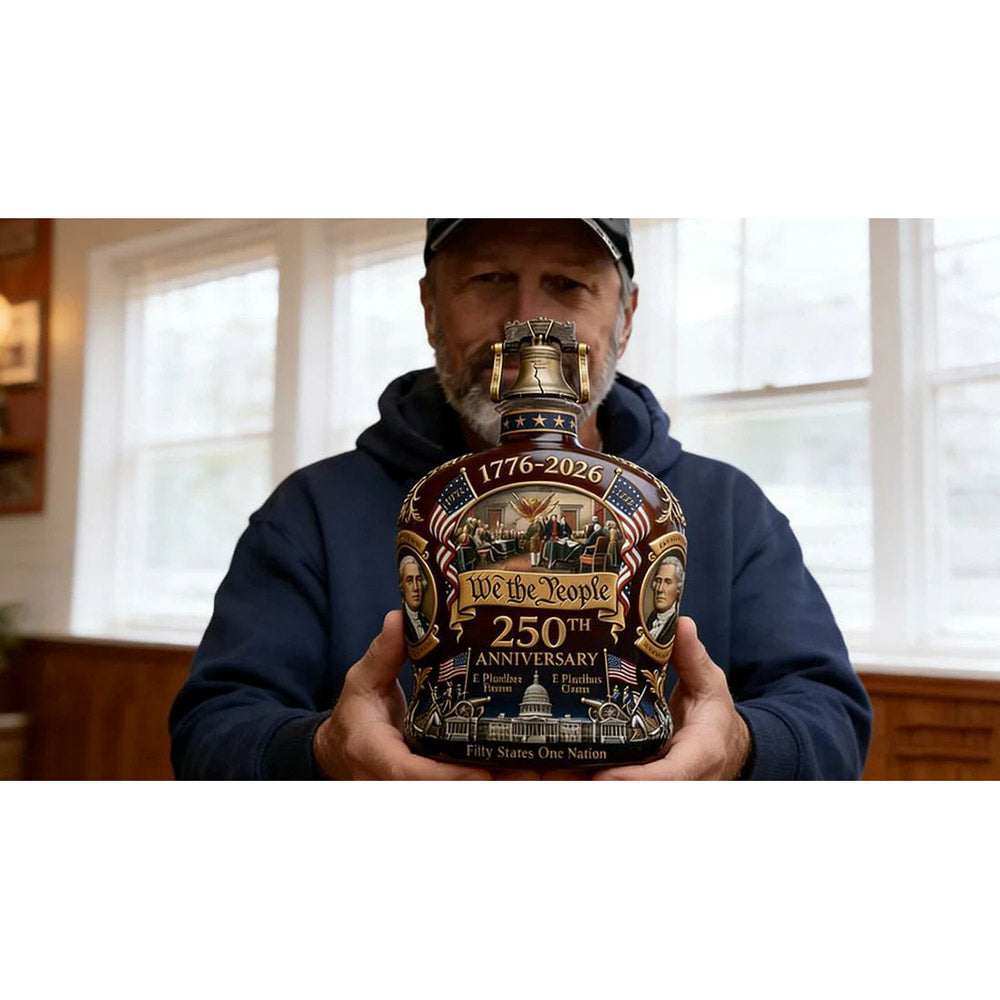 250th Anniversary Whiskey Decanter (1776-2026) – Patriotic Collectible Bottle