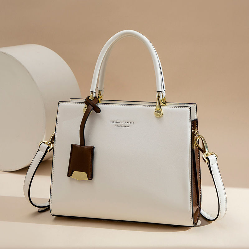 轻奢包包女新款女包斜挎真旗舰店国庆钜惠皮高级感bags