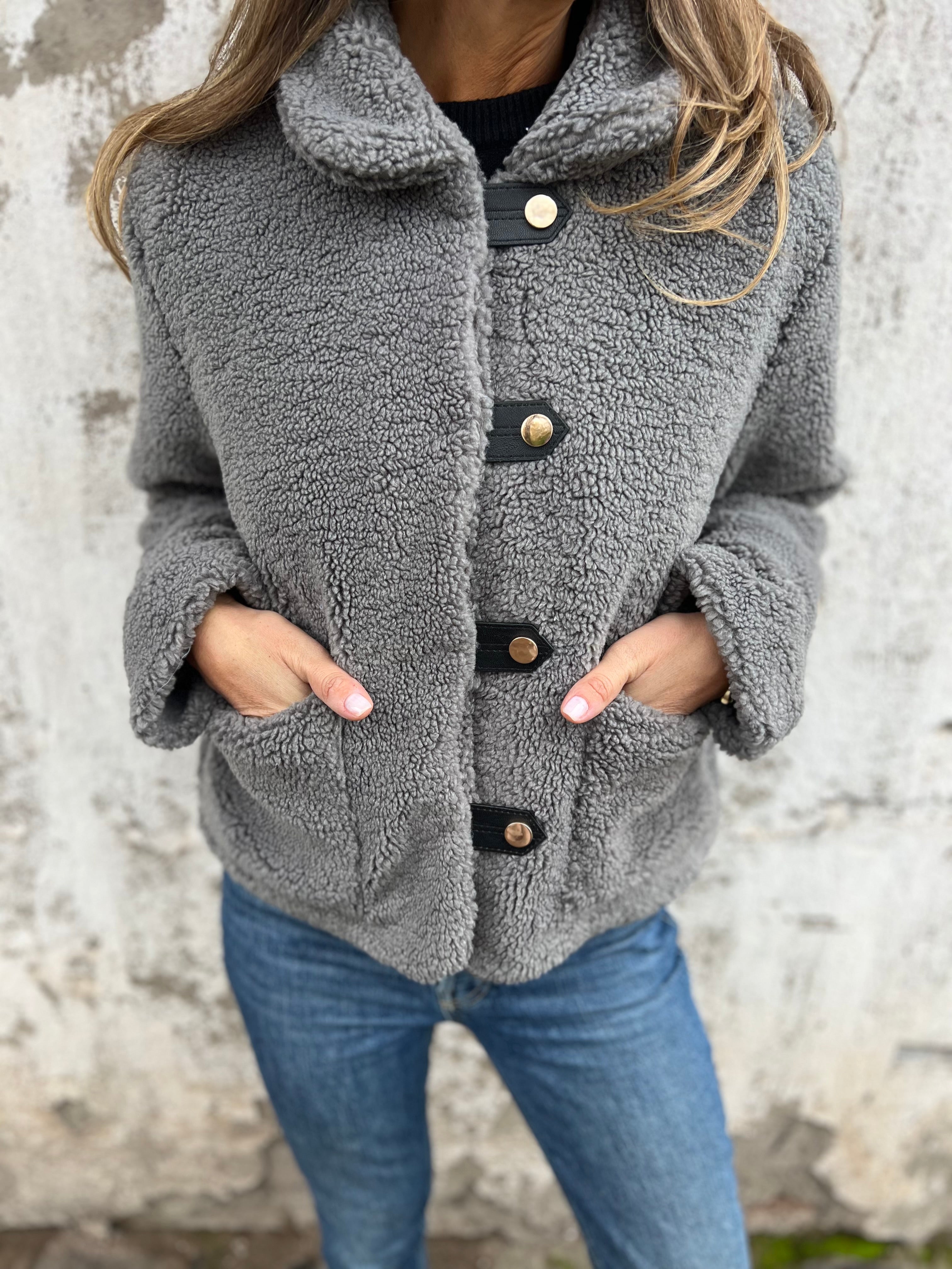 2024 Winter new lamb thick coat short jacket with pockets