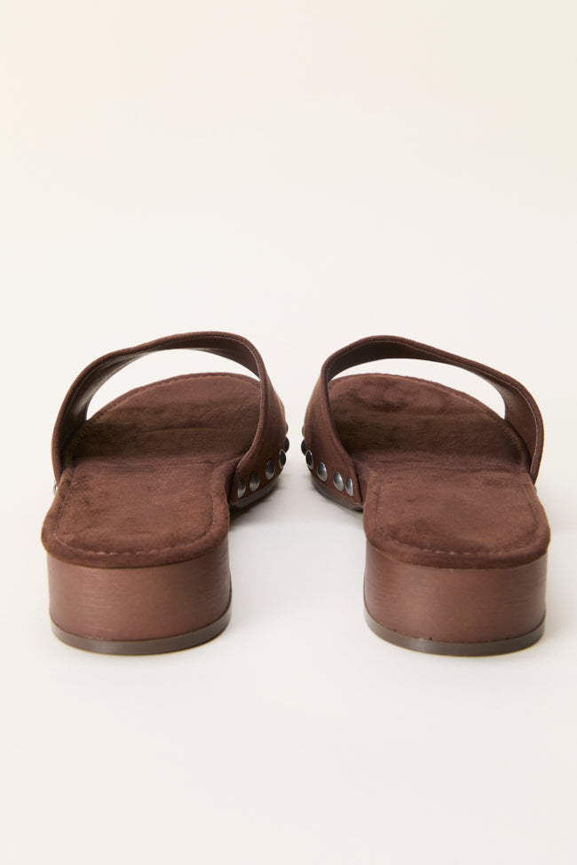 Xonia Brown Clogs-Sunny Prom