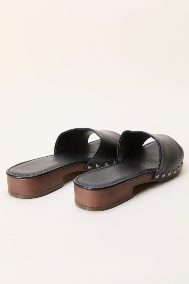 Xonia Black Clogs-Sunny Prom