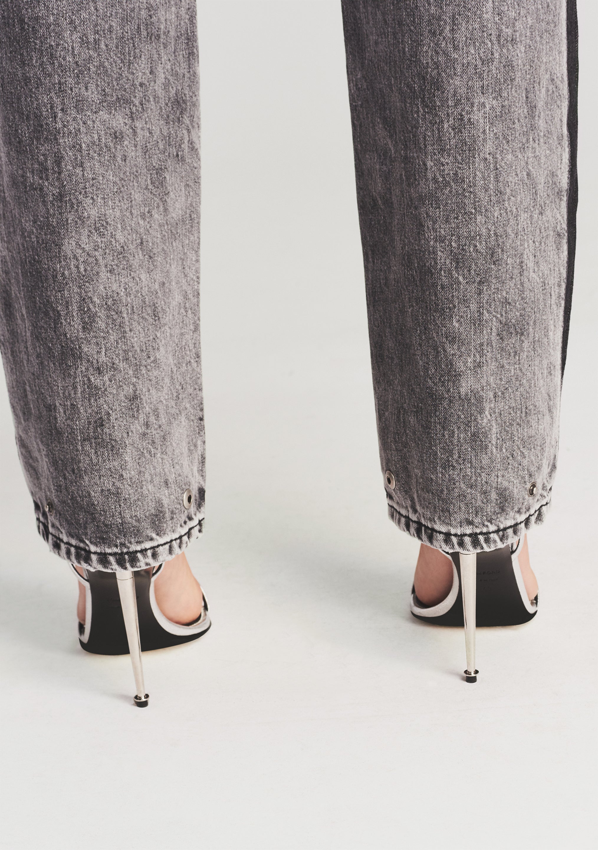 Maggie Mid Rise Jean-Sunny Prom