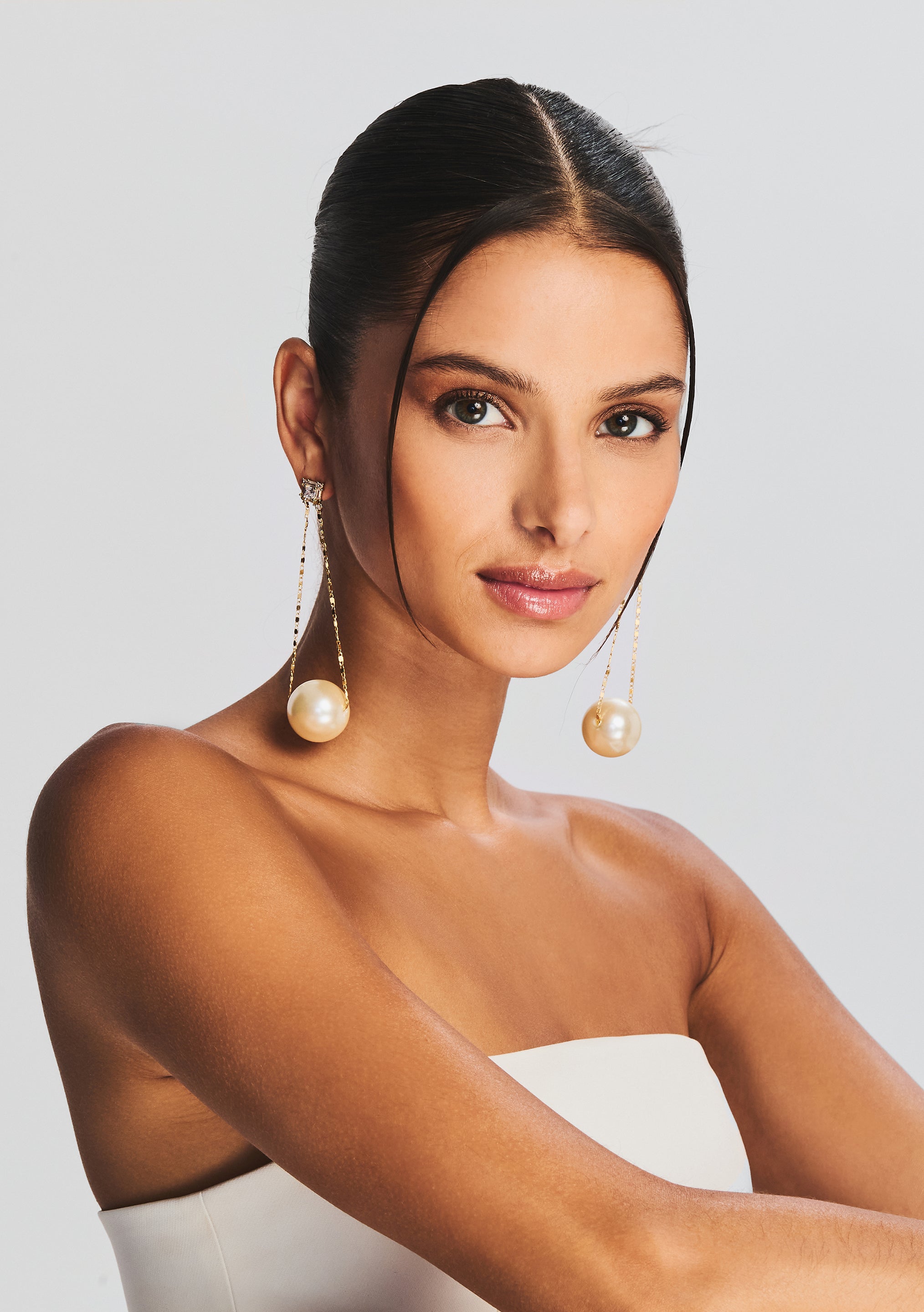Jules Pearl Earrings-Sunny Prom