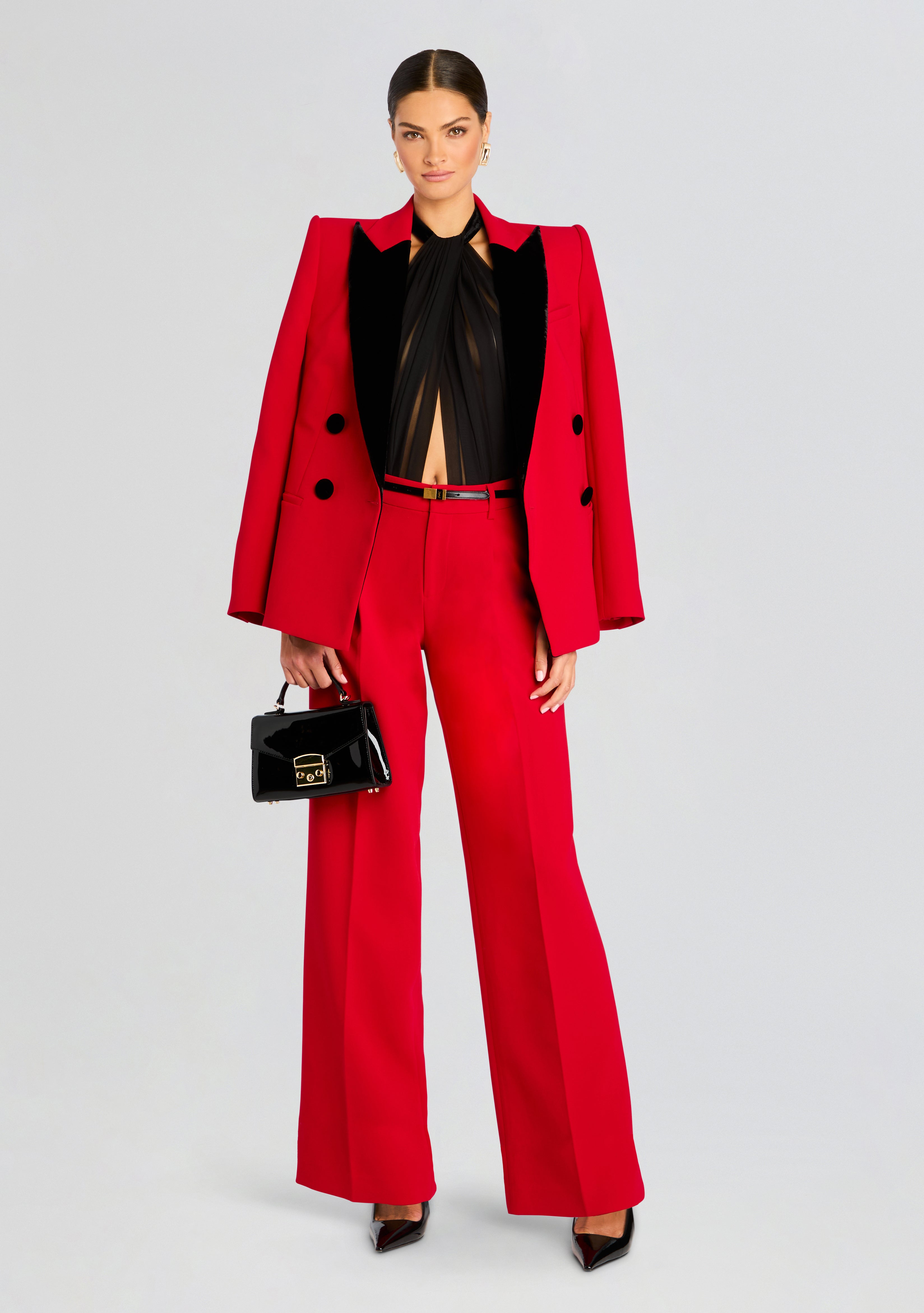 Desi Pant-Sunny Prom