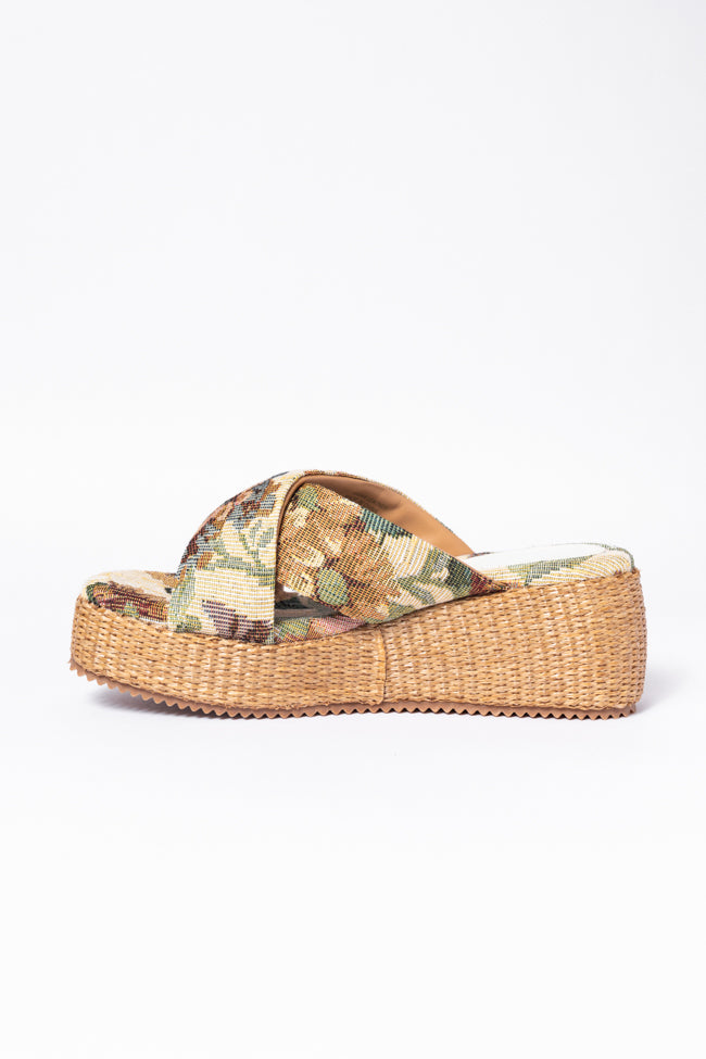 Belle Floral Platform Sandals-Sunny Prom