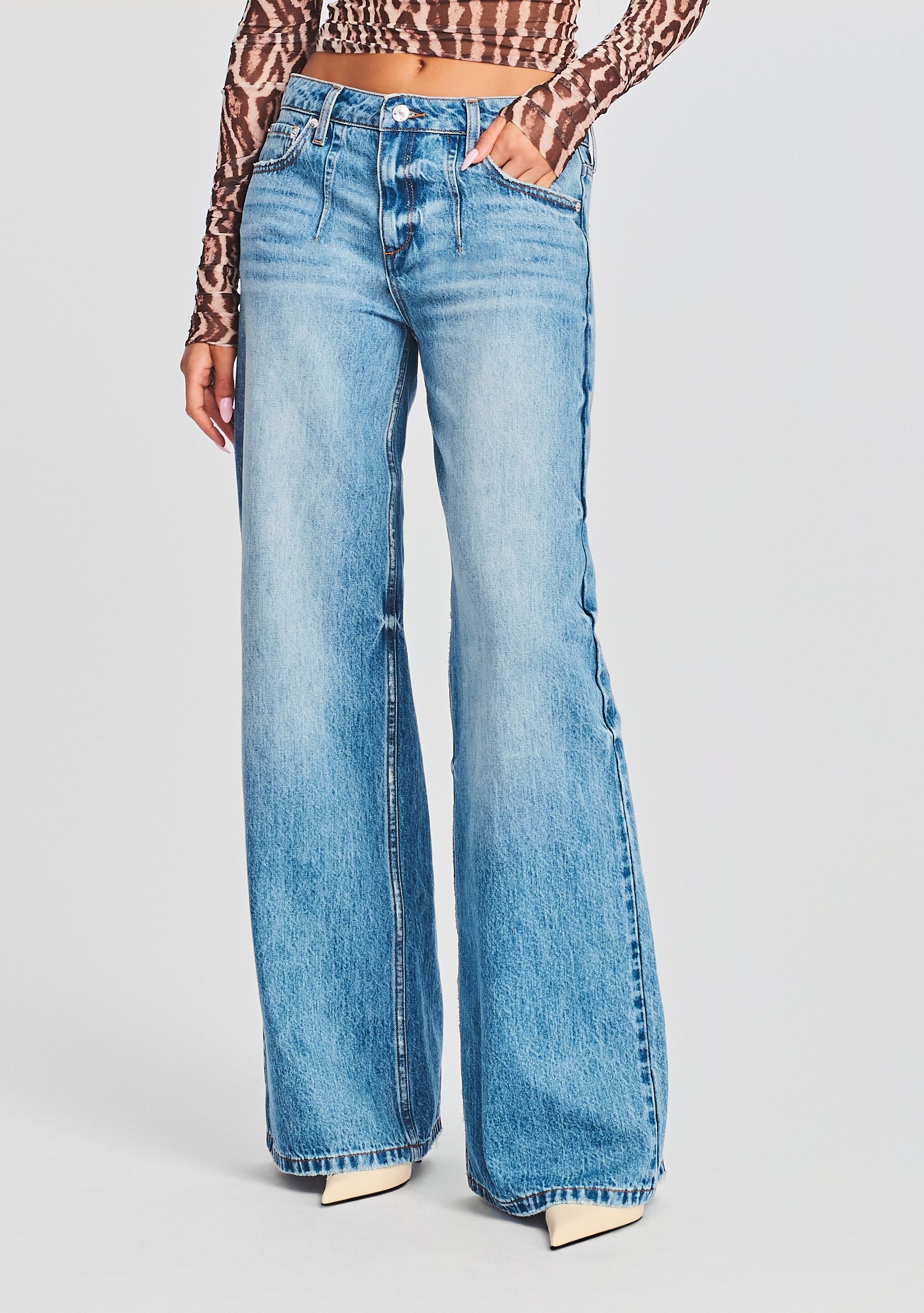 Fiona Jean-Sunny Prom