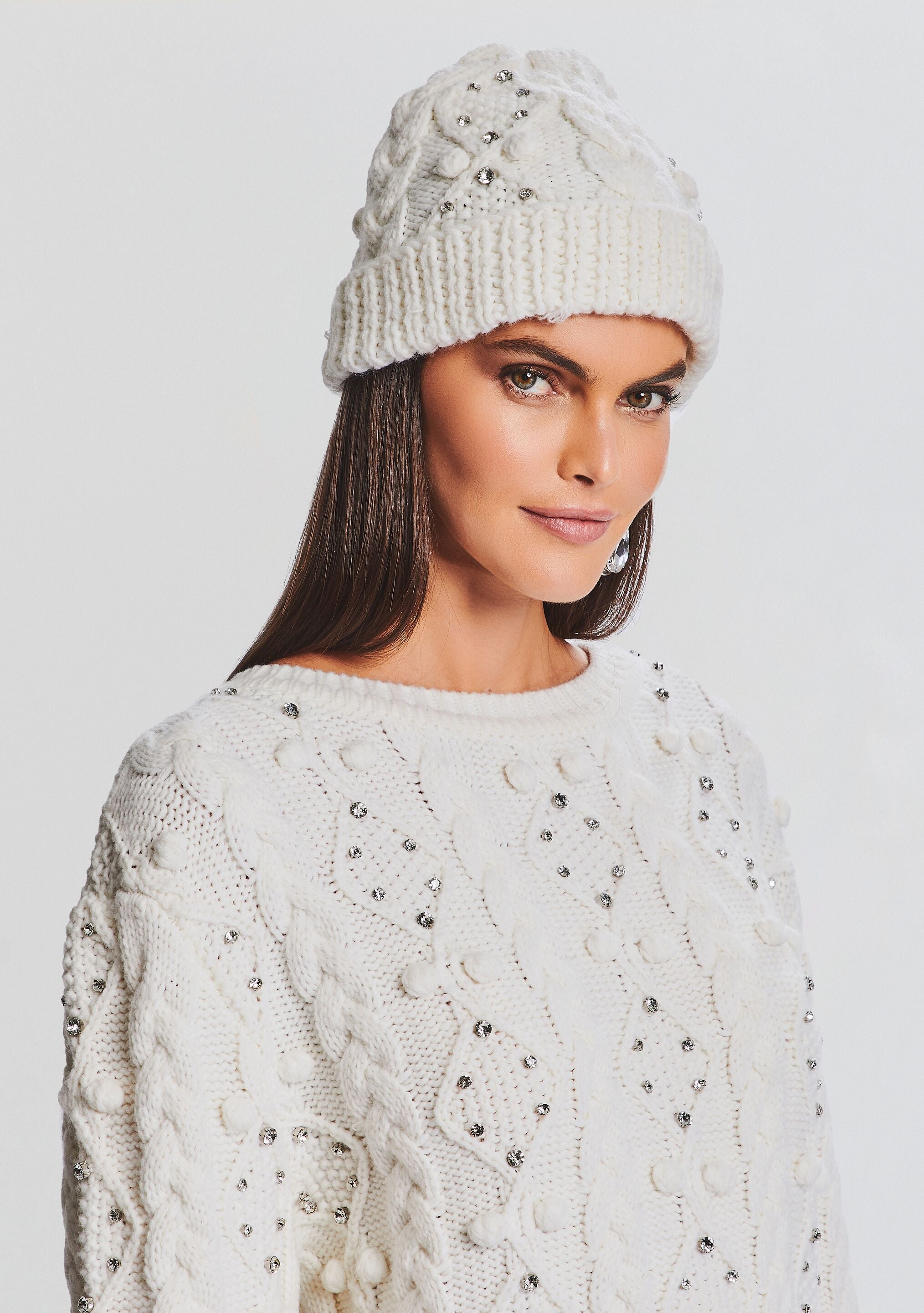 Evia Embellished Knit Hat-Sunny Prom