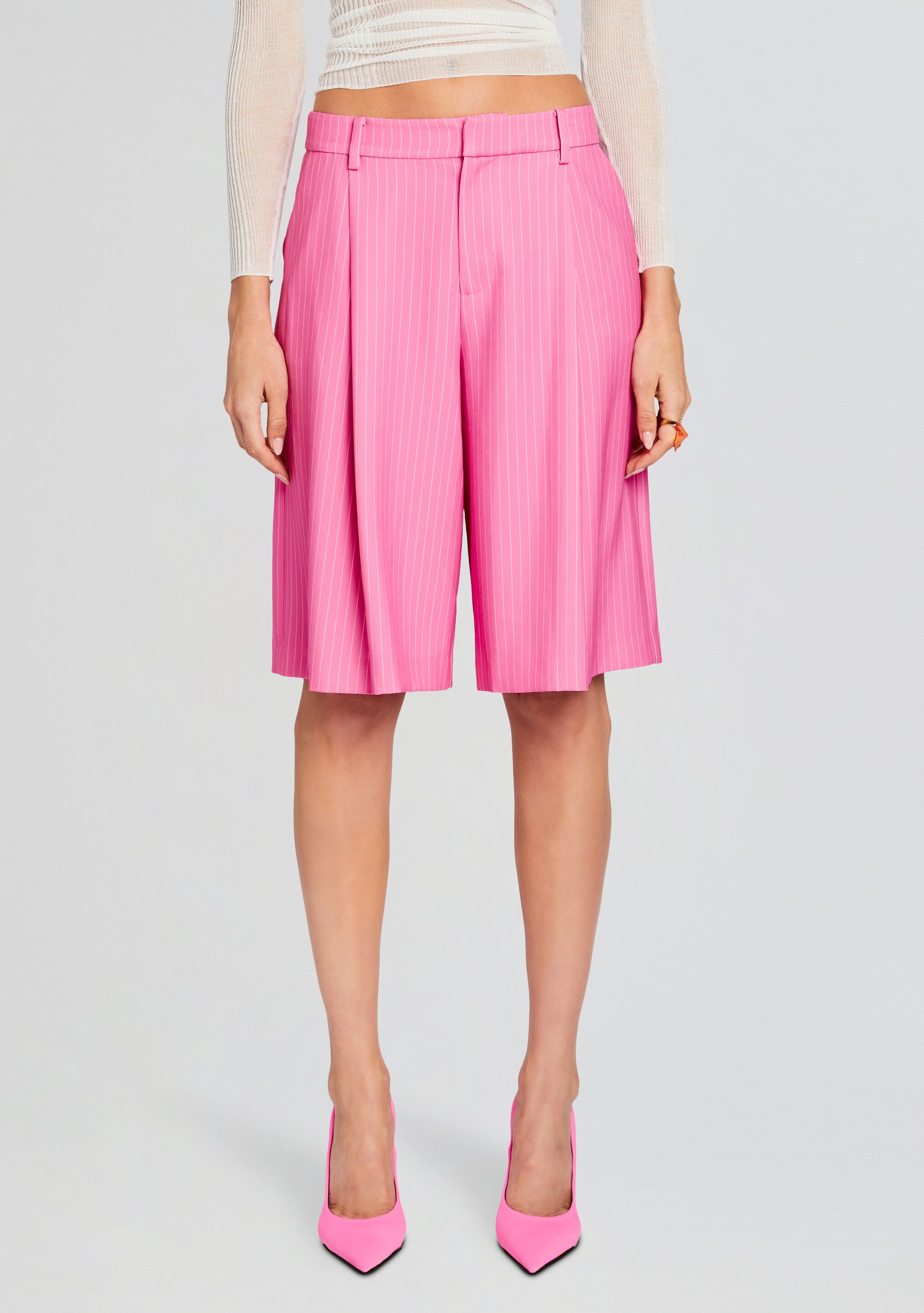 Pearl Short-Sunny Prom