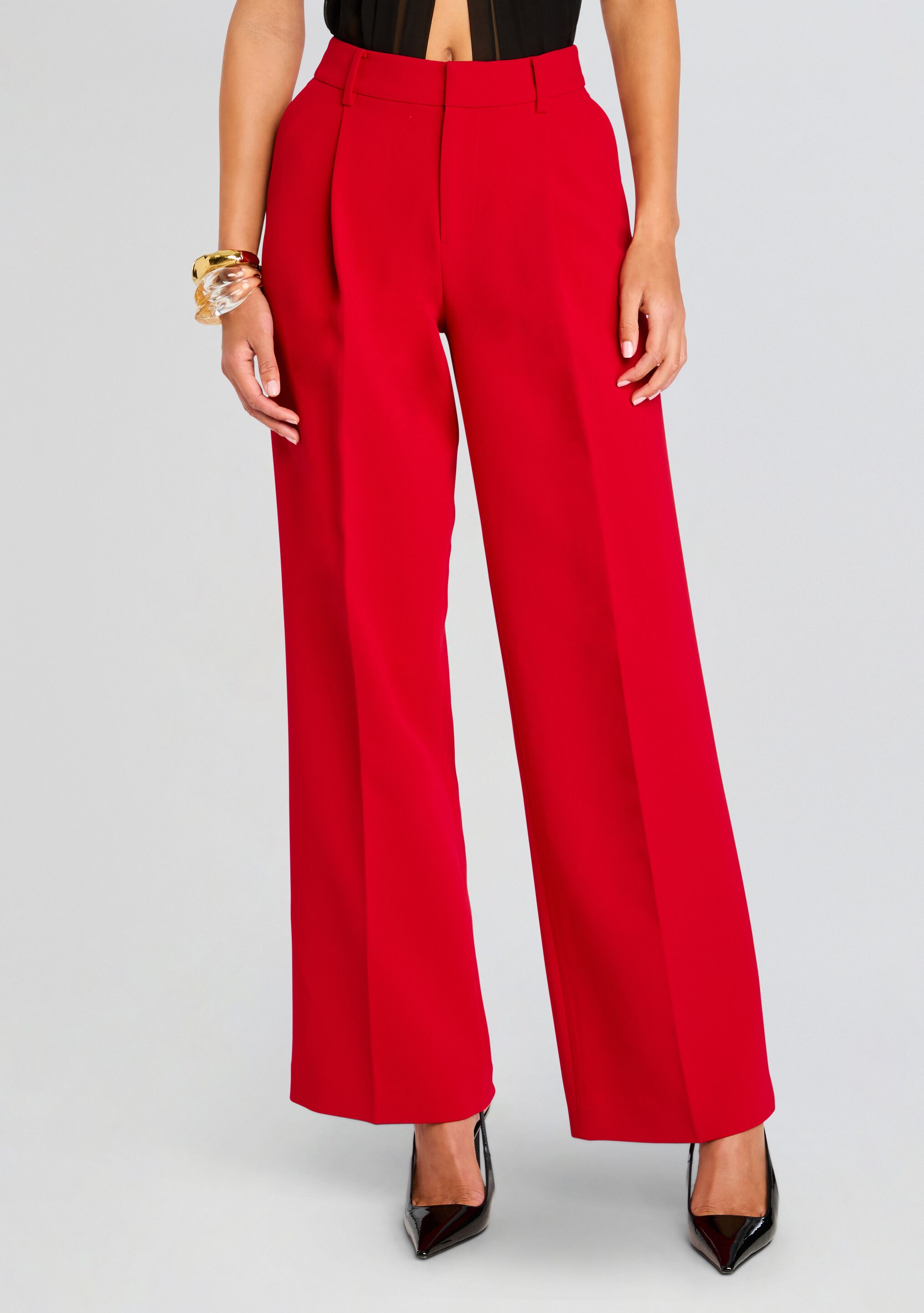 Desi Pant-Sunny Prom