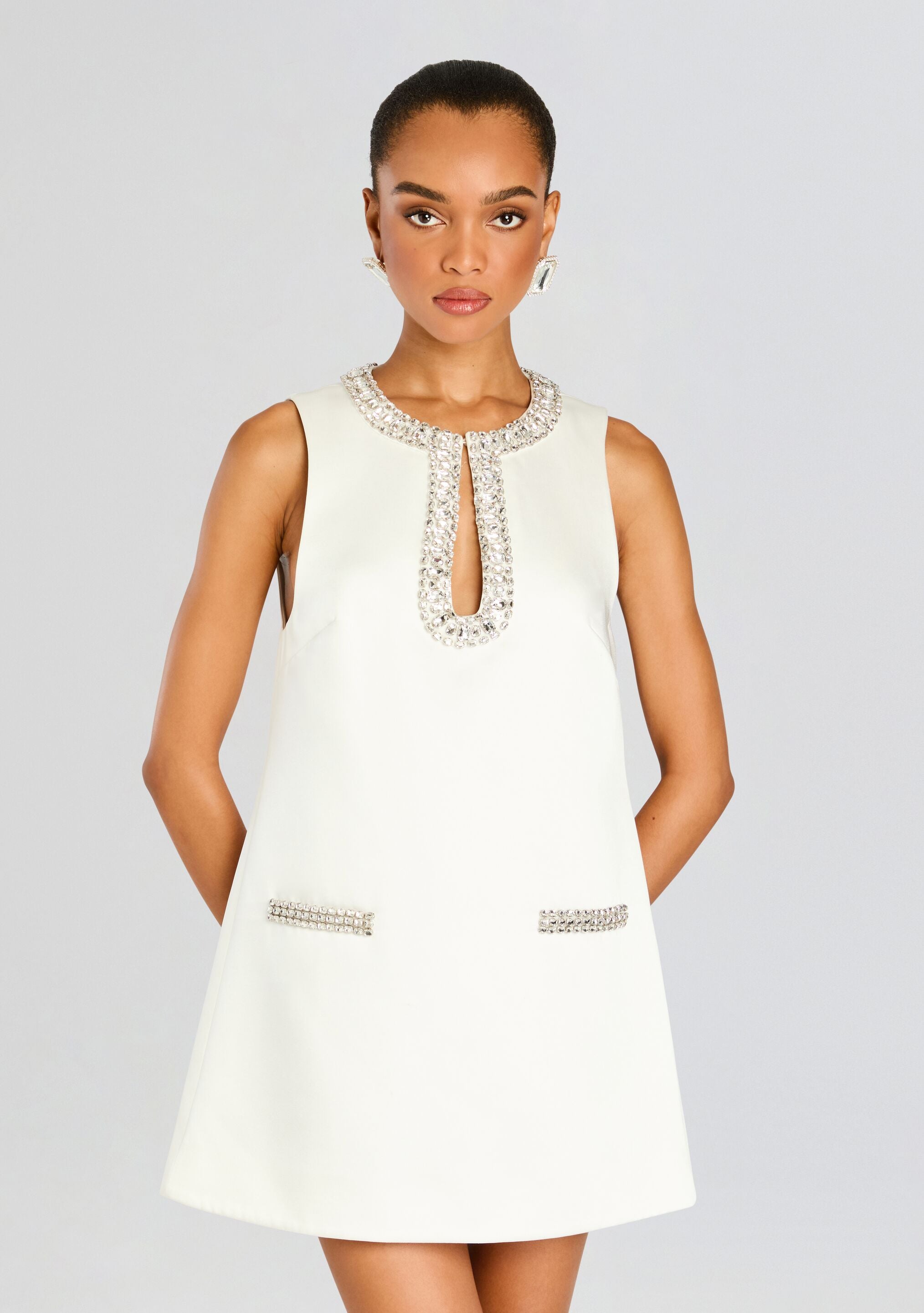 Nelly Embellished Dress-Sunny Prom