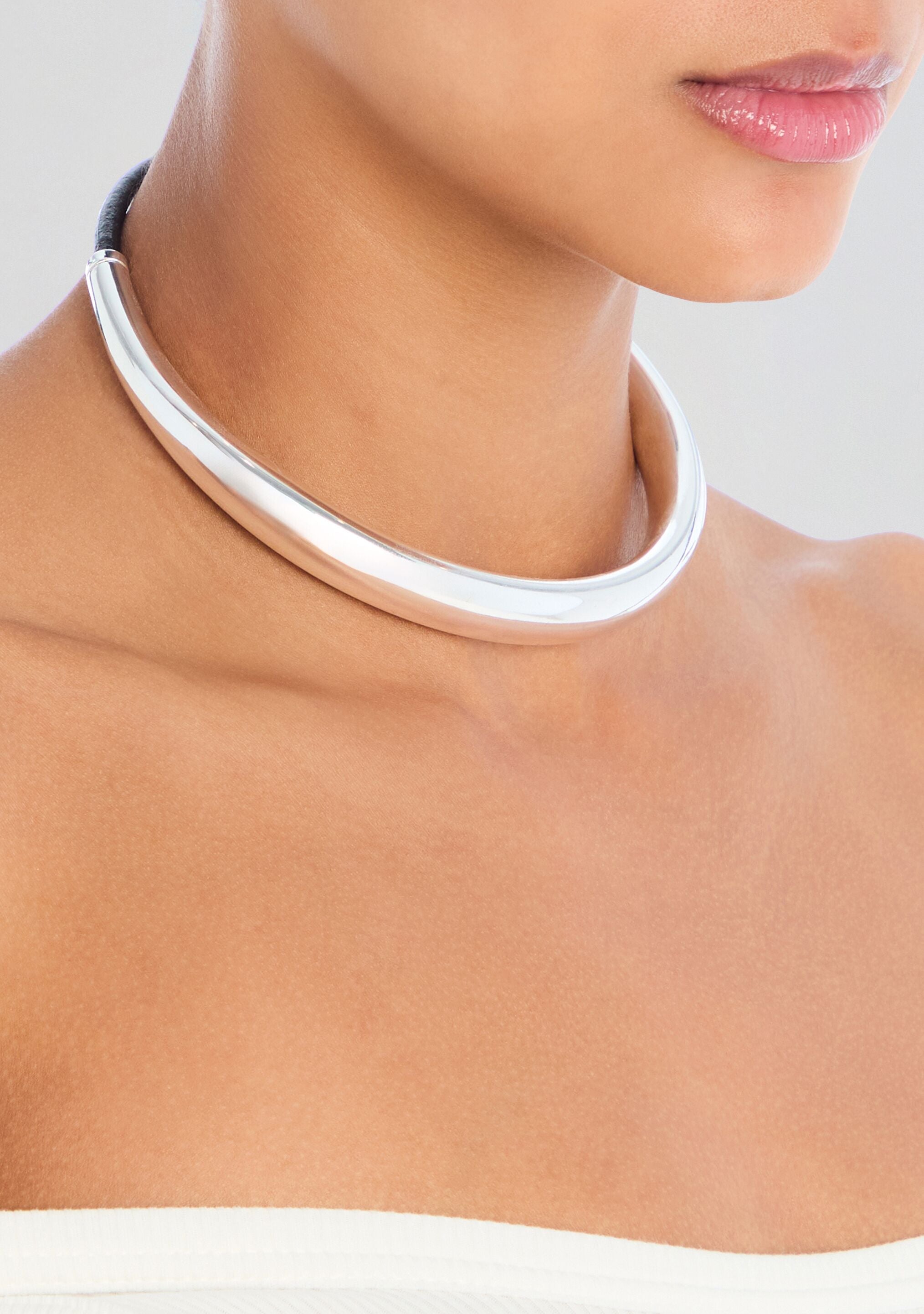 Kate Choker-Sunny Prom