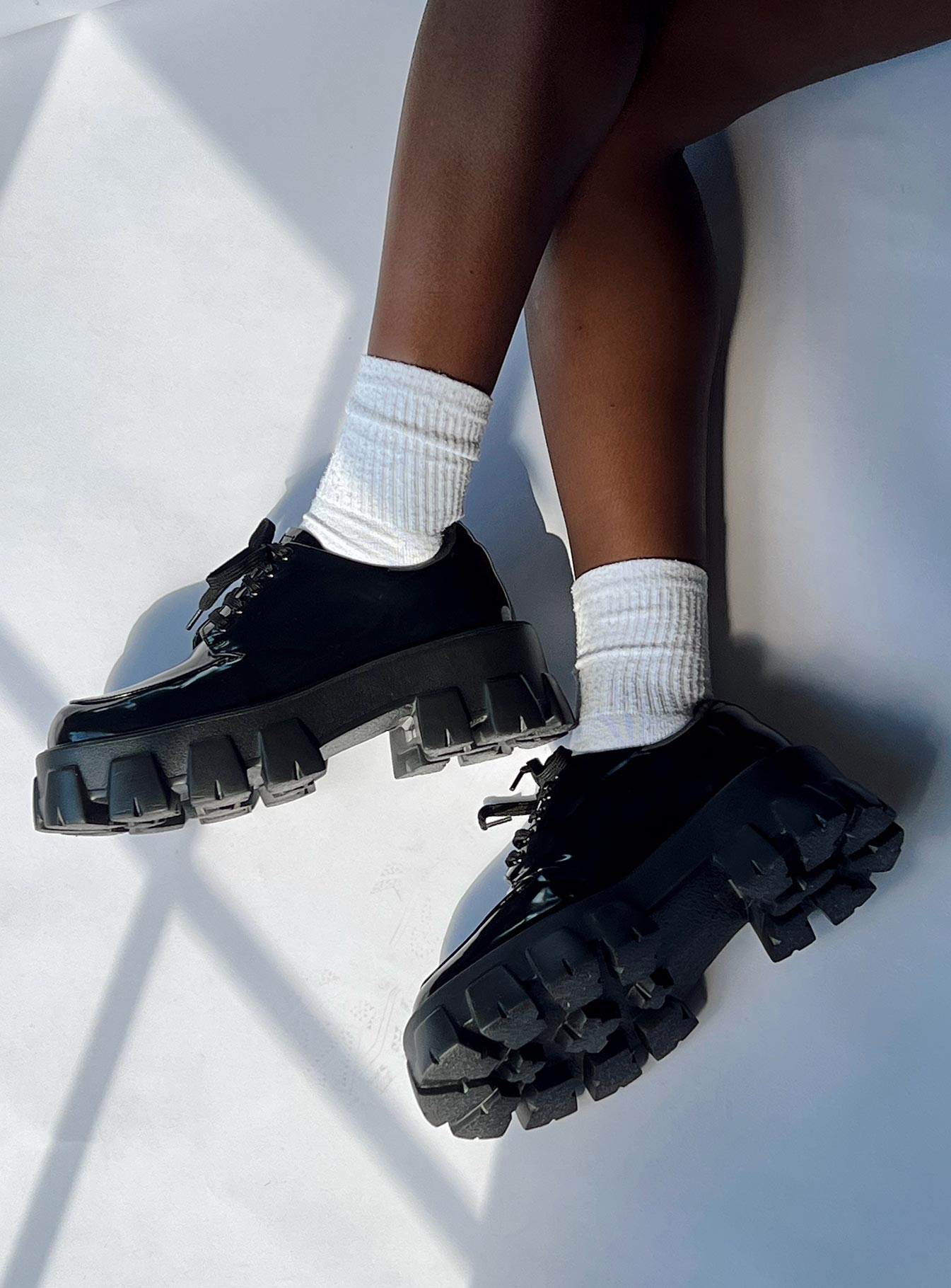 Mia Shoes Black High Shine-Oh Mollys