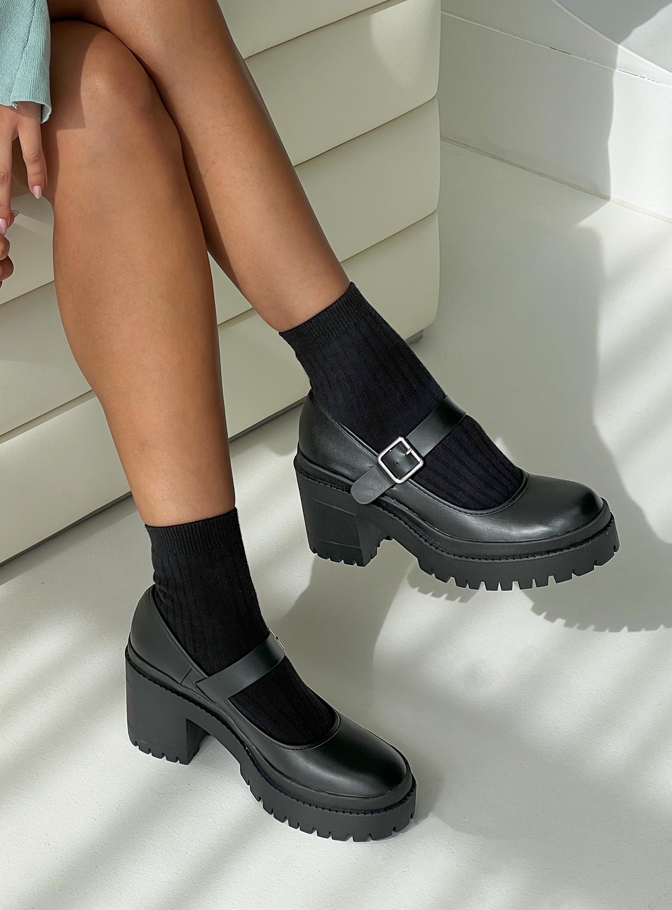 Sabrina Heels Black-Oh Mollys