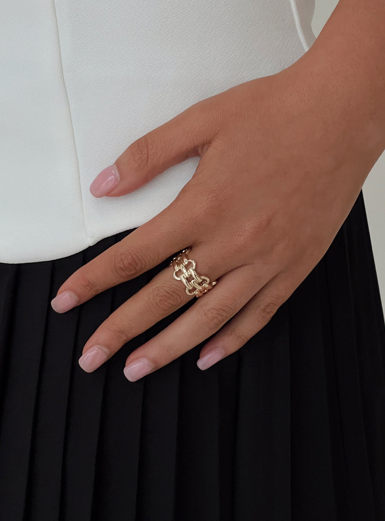 Change Locations Ring Gold-Oh Mollys