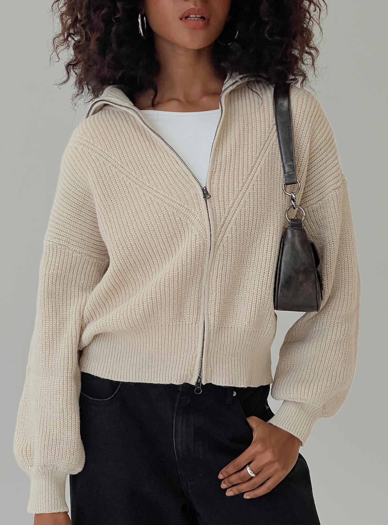 Merivale Knit Sweater Beige-Oh Mollys