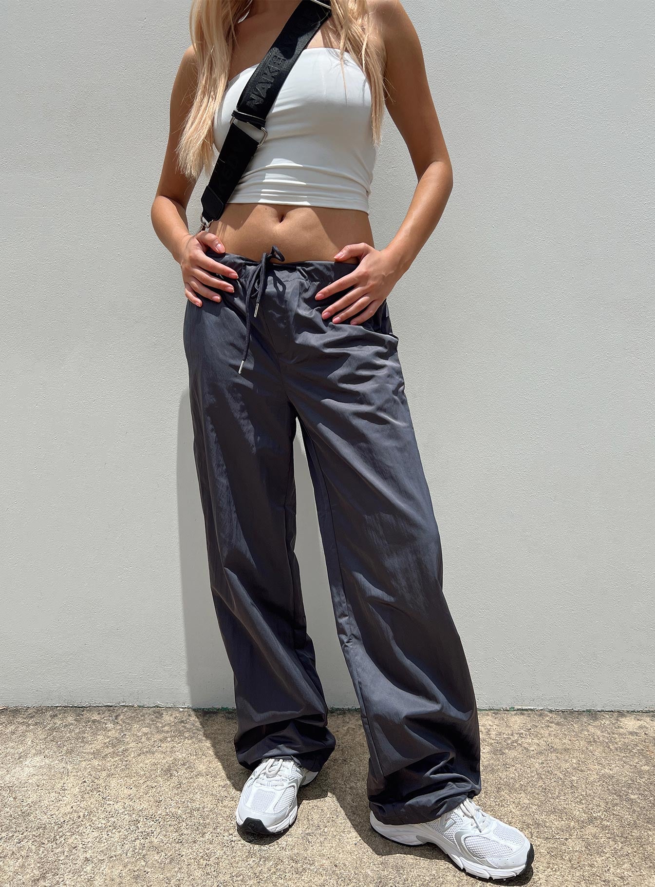 Harran Parachute Pants Grey-Oh Mollys