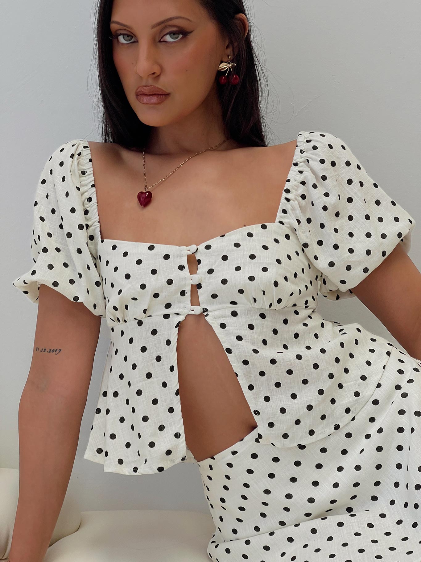 Passionfruit Linen Blend Top Cream/Black Polka Dot-Oh Mollys