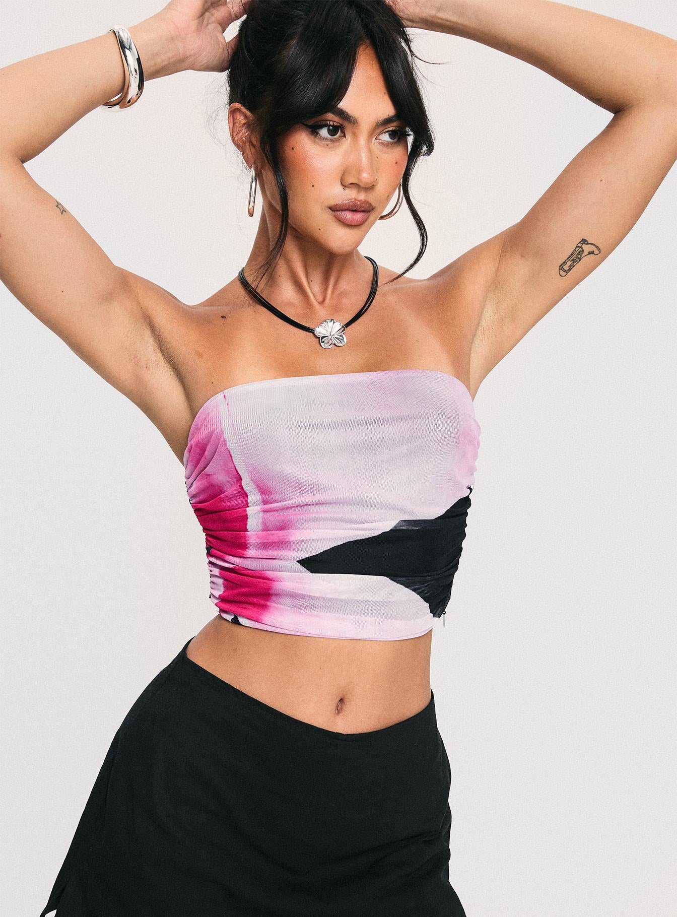 Lincoln Strapless Top Black-Oh Mollys