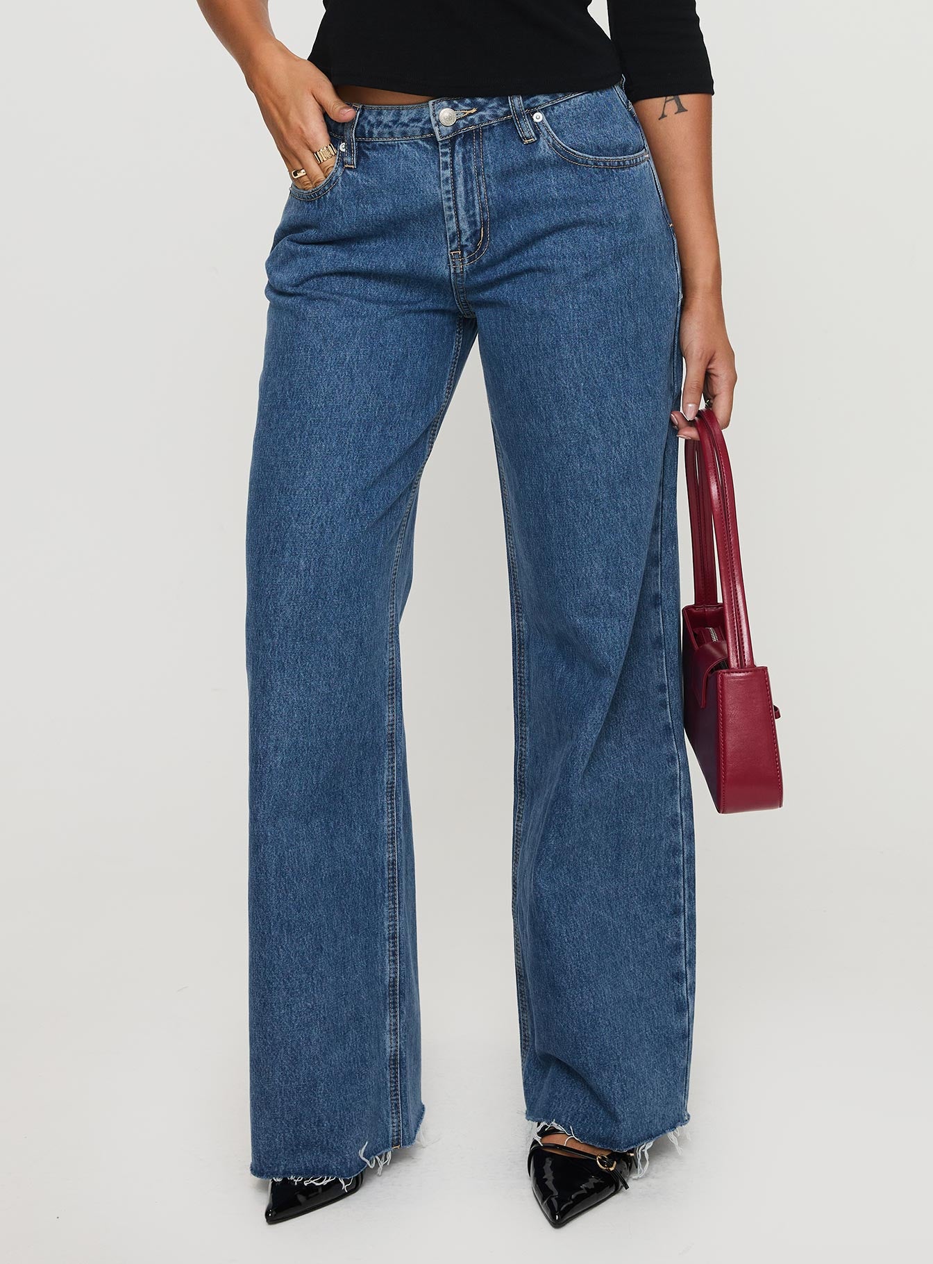 Darla Low Rise Straight Leg Jeans Mid Wash-Oh Mollys