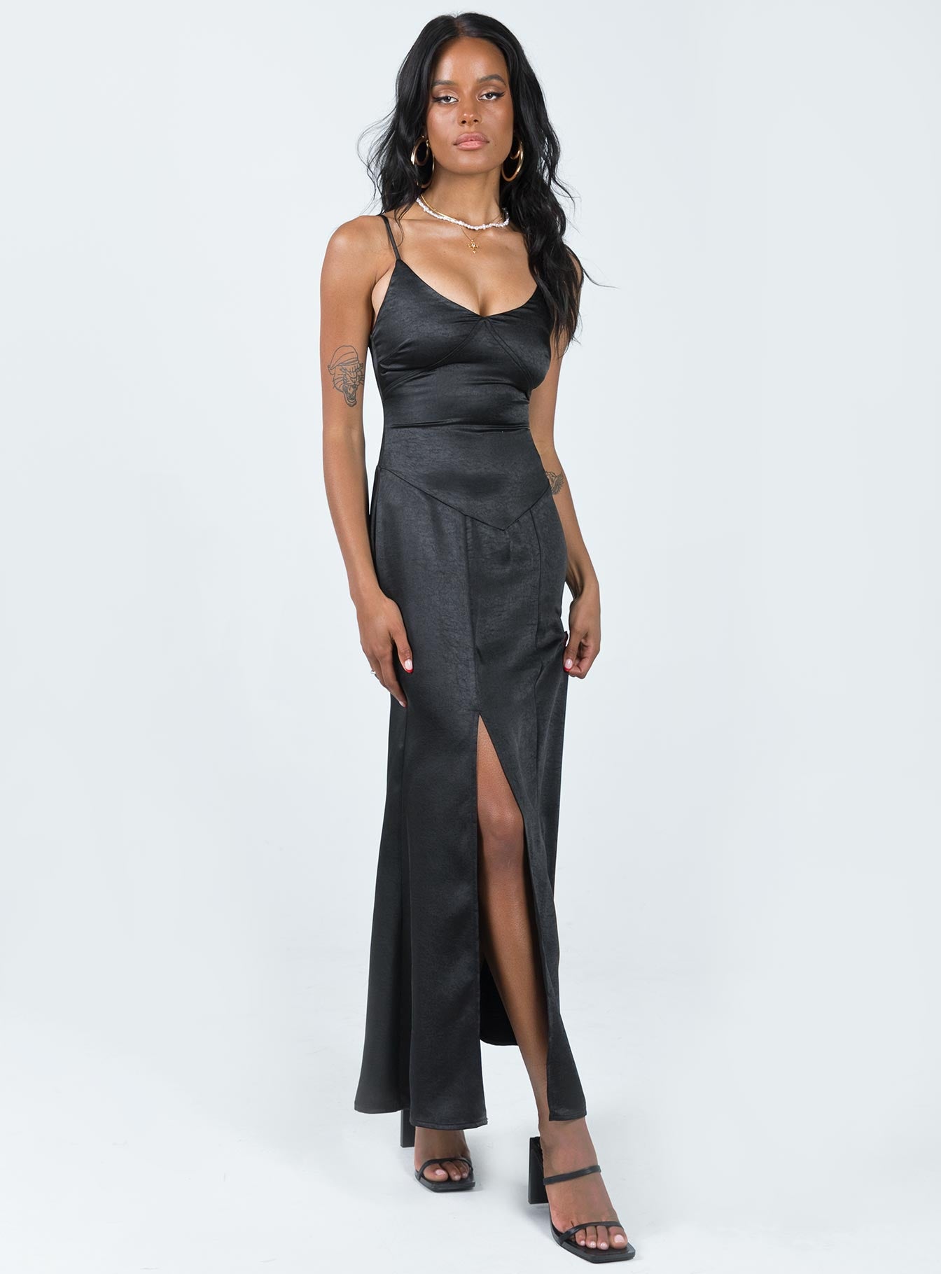 Carol Maxi Dress Black-Oh Mollys