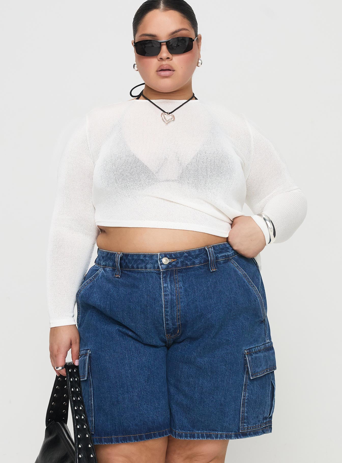 Mika Carpenter Denim Shorts Mid Wash Curve-Oh Mollys