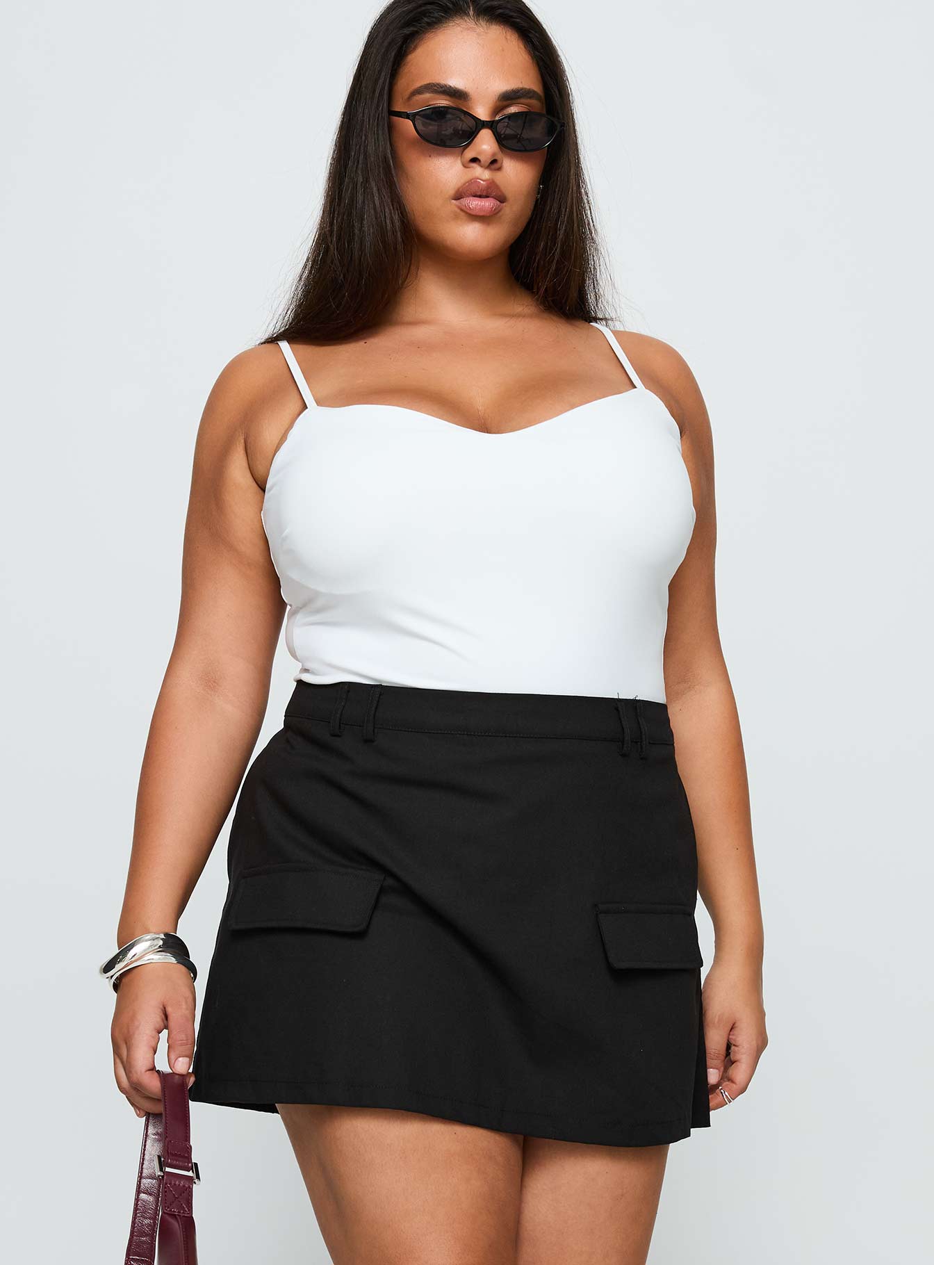 Essentially Skort Black Curve-Oh Mollys