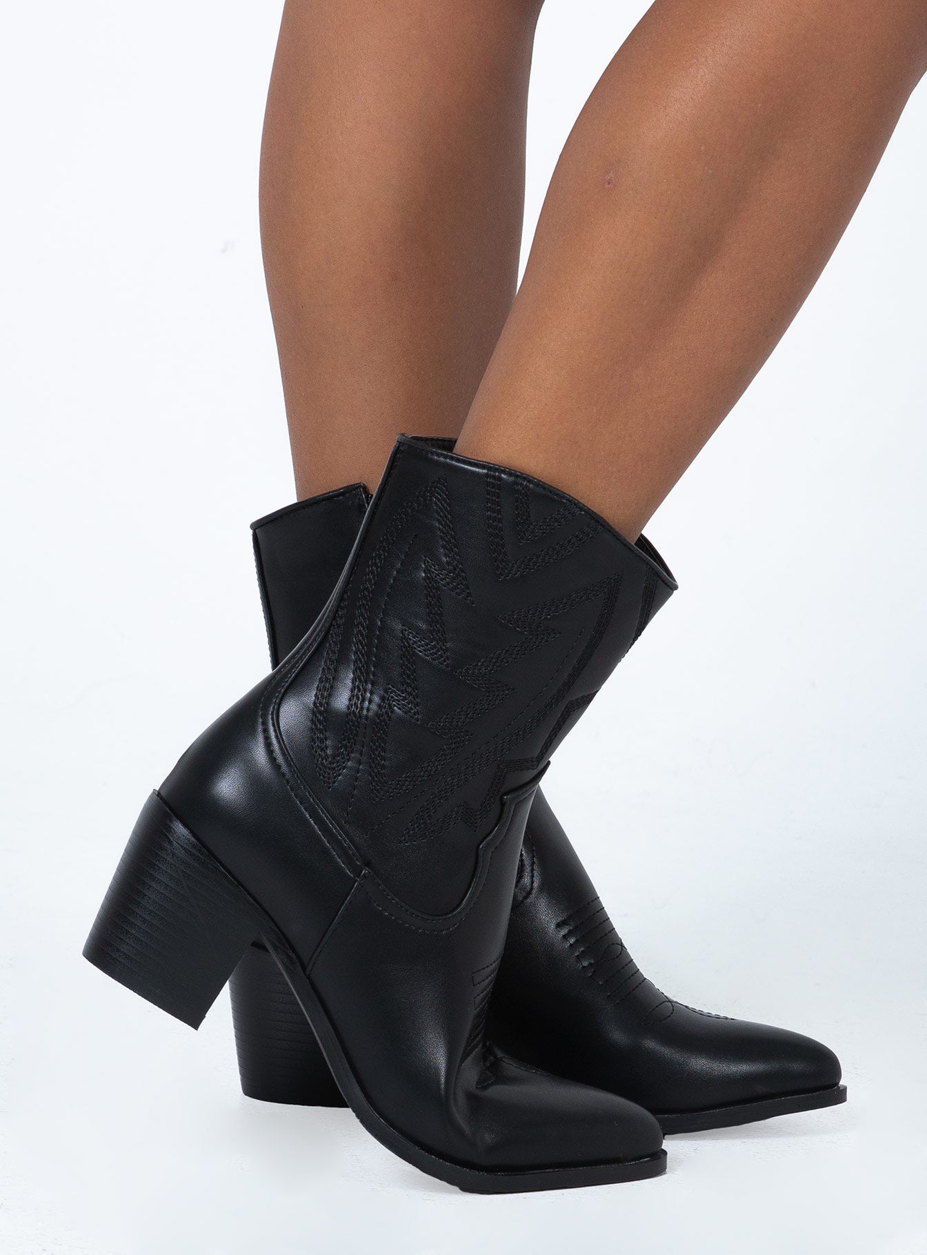 Dominique Cowboy Boots Black-Oh Mollys