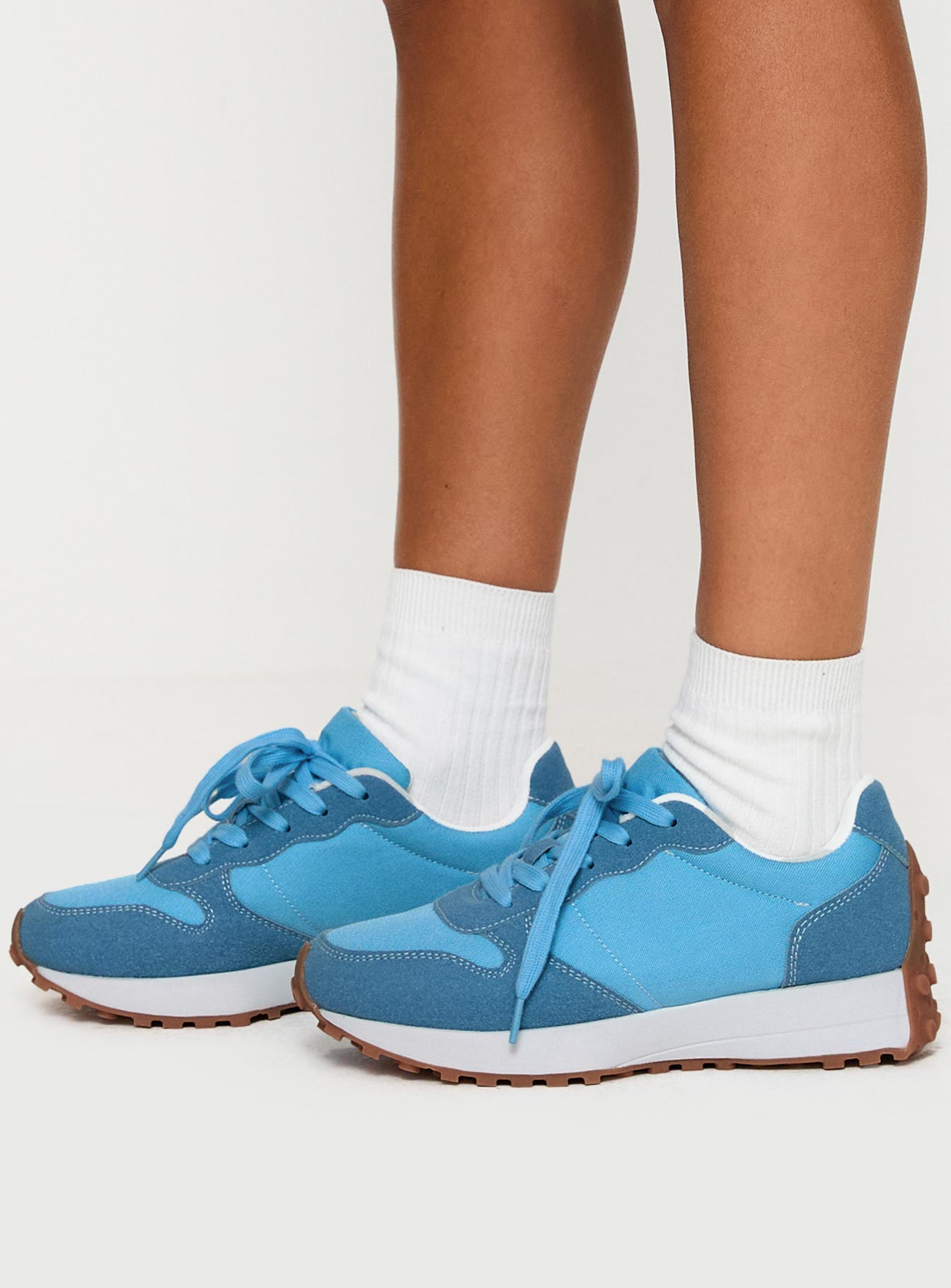 High Speed Sneakers Blue-Oh Mollys