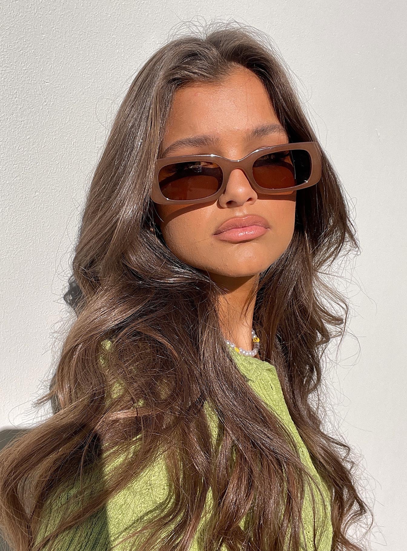 Chateau Sunglasses Beige-Oh Mollys